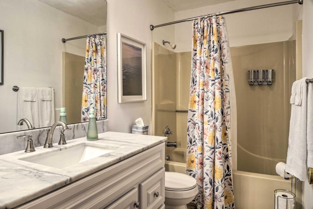 Pet-Friendly Branson Retreat With Pool And Golf Access 아파트 외부 사진