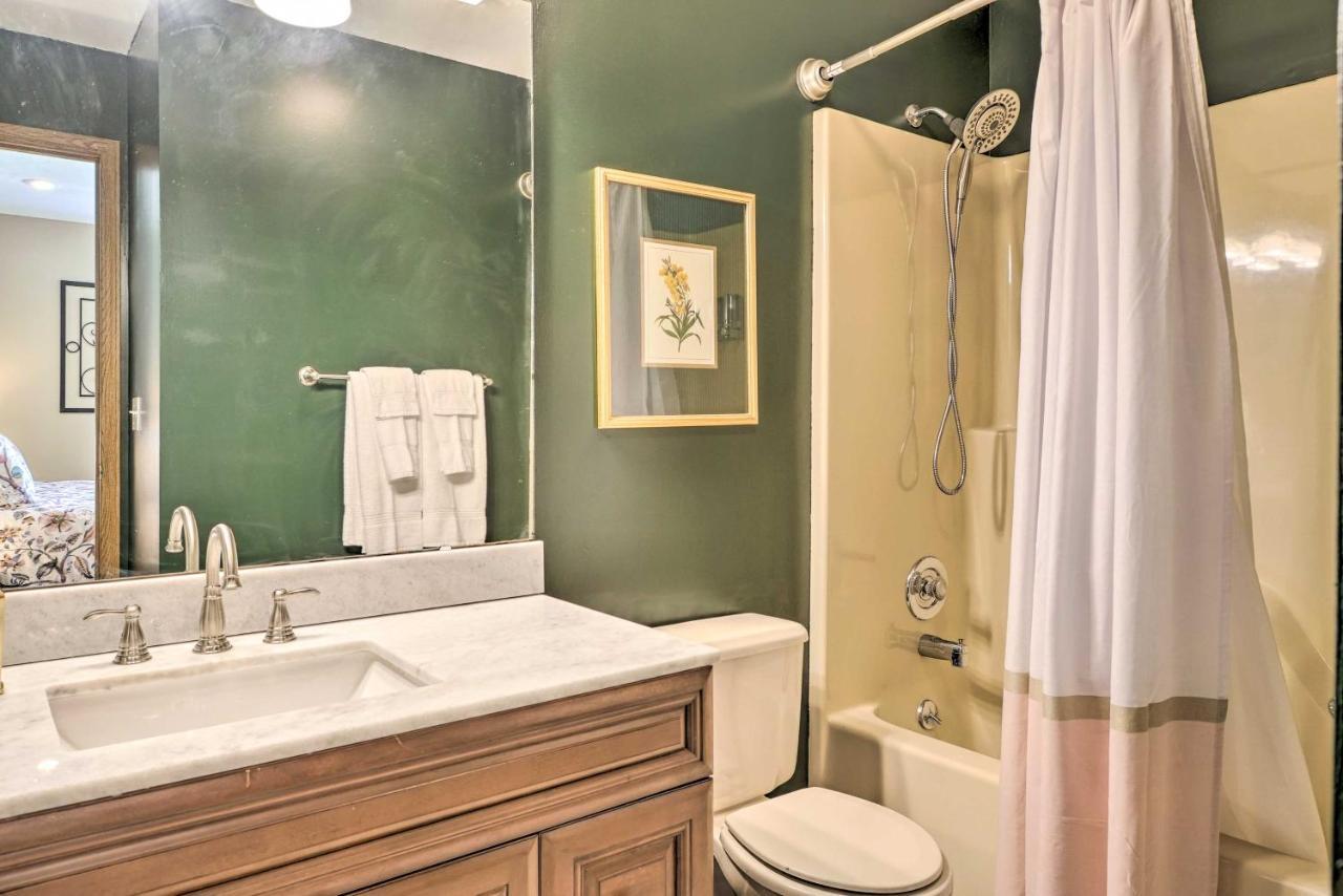 Pet-Friendly Branson Retreat With Pool And Golf Access 아파트 외부 사진