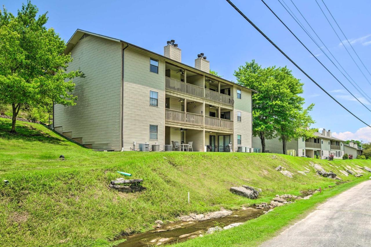 Pet-Friendly Branson Retreat With Pool And Golf Access 아파트 외부 사진