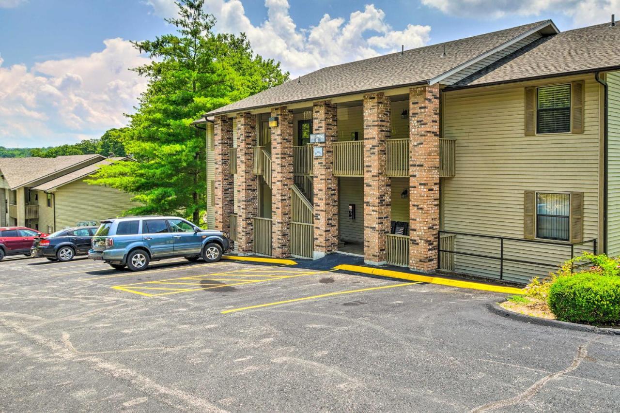 Pet-Friendly Branson Retreat With Pool And Golf Access 아파트 외부 사진