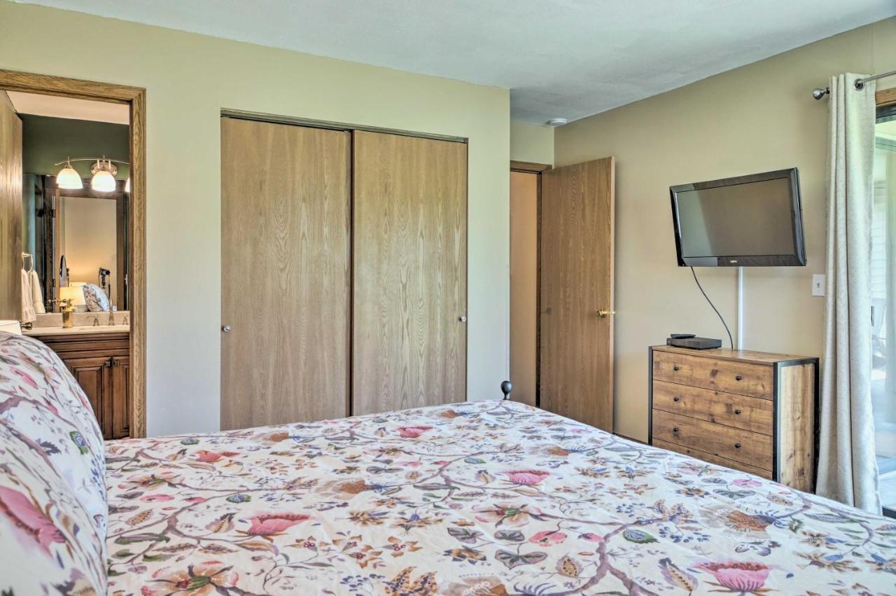 Pet-Friendly Branson Retreat With Pool And Golf Access 아파트 외부 사진